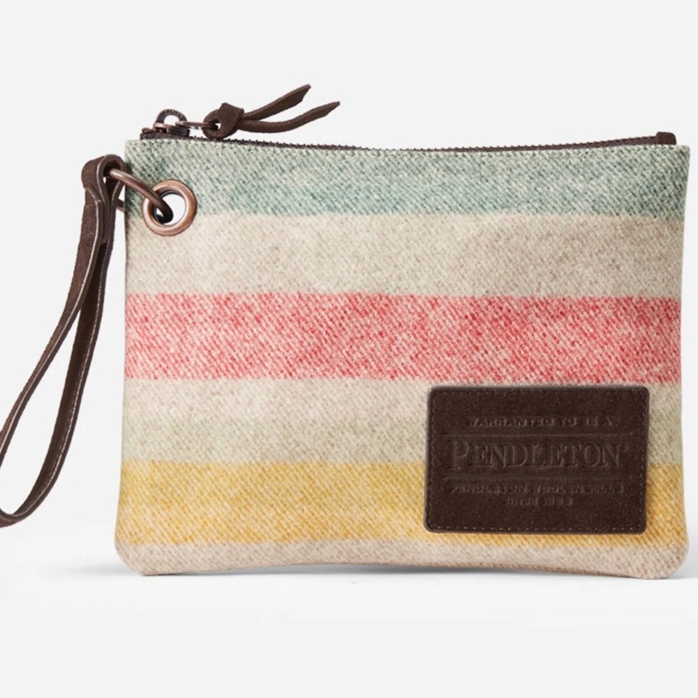 PENDLETON Wristlet Wallet 100% Wool Leather Strap